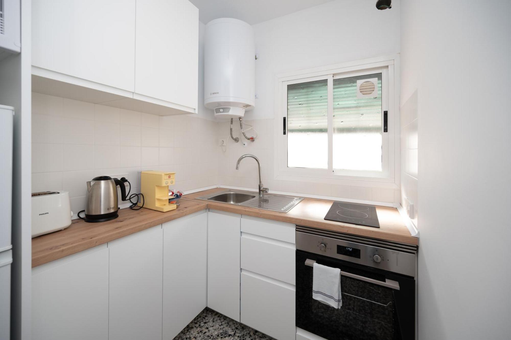 Tradicional Apartamento Central De 2 Camas Dobles เบนัลมาเดนา ภายนอก รูปภาพ