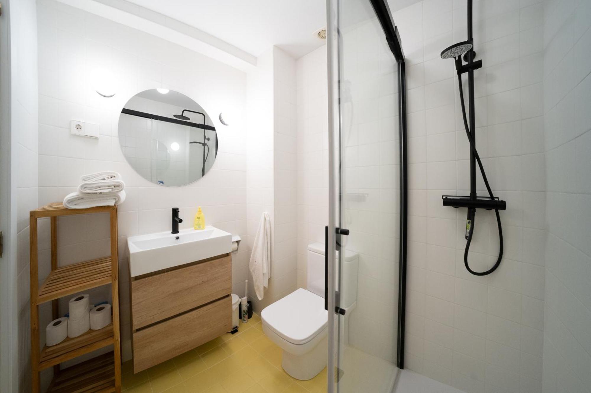 Tradicional Apartamento Central De 2 Camas Dobles เบนัลมาเดนา ภายนอก รูปภาพ