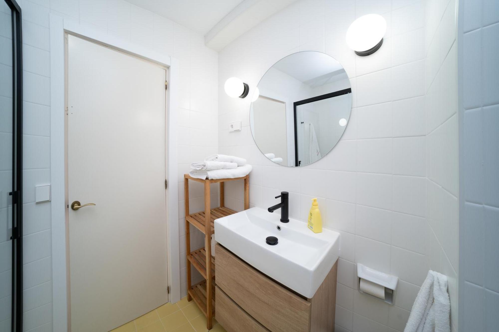 Tradicional Apartamento Central De 2 Camas Dobles เบนัลมาเดนา ภายนอก รูปภาพ