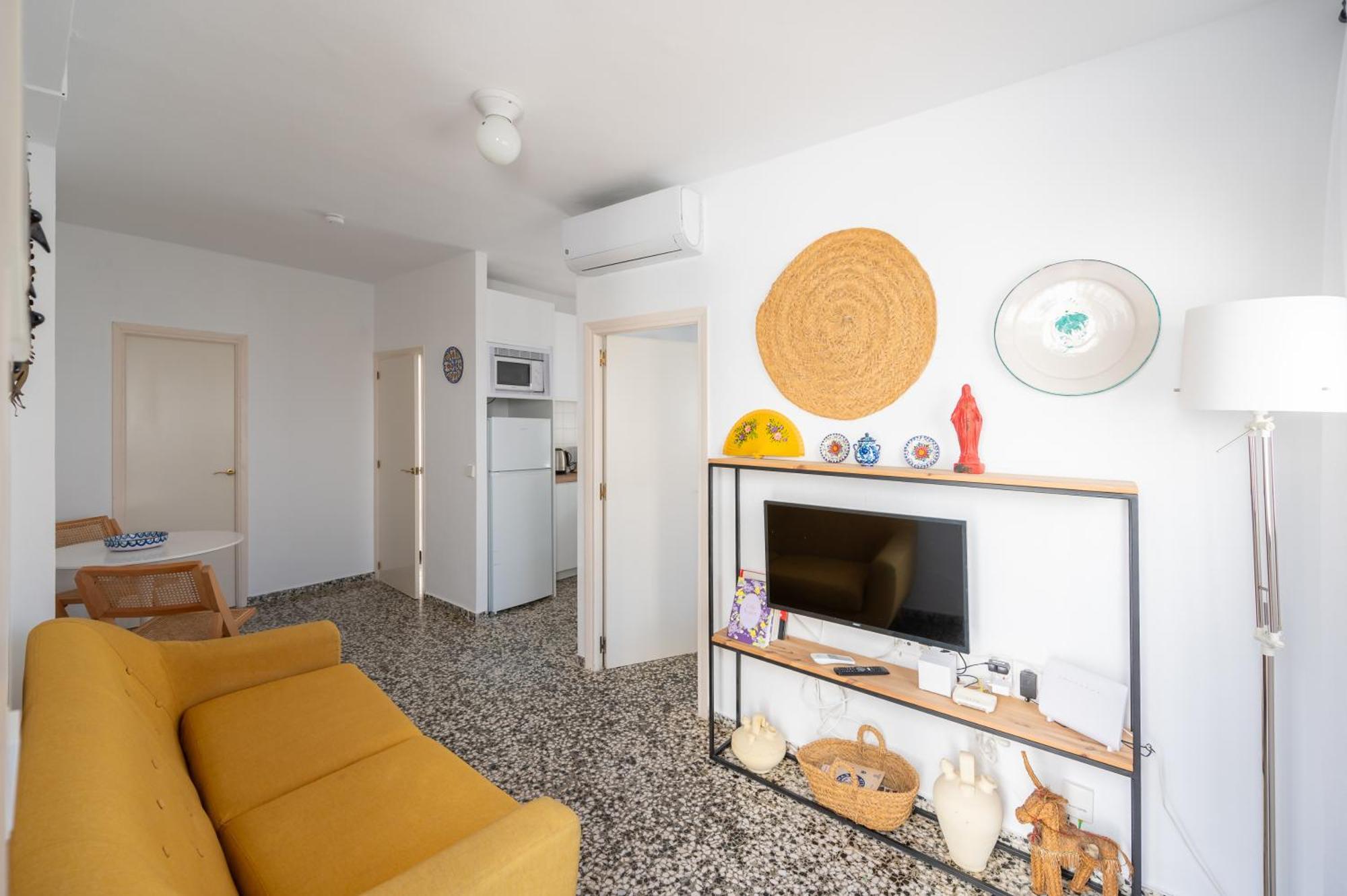 Tradicional Apartamento Central De 2 Camas Dobles เบนัลมาเดนา ภายนอก รูปภาพ