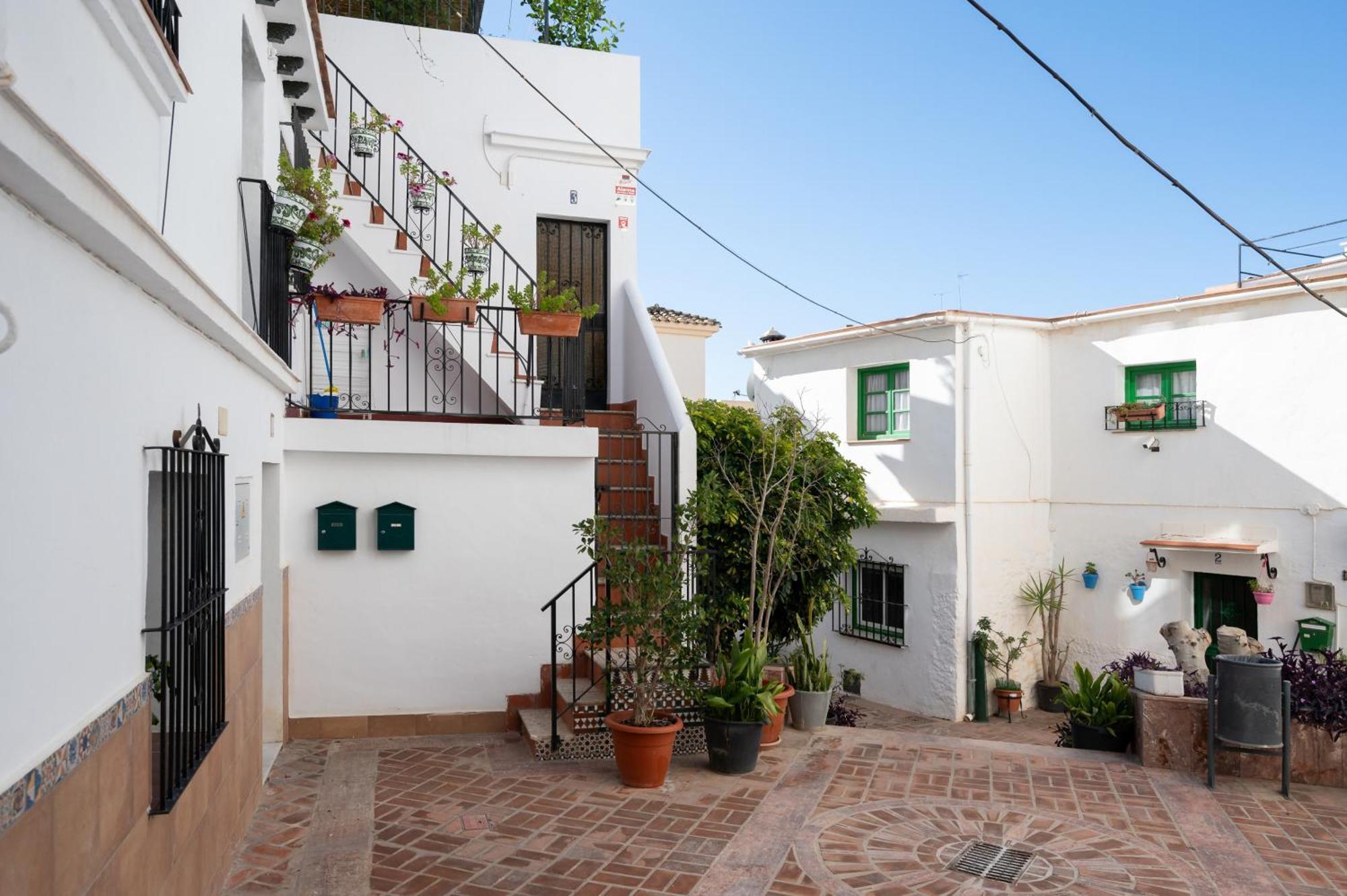 Tradicional Apartamento Central De 2 Camas Dobles เบนัลมาเดนา ภายนอก รูปภาพ
